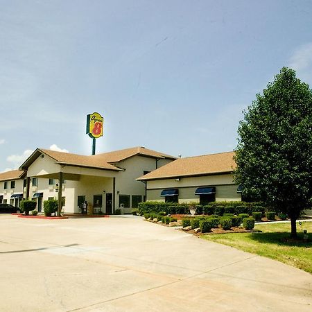 Super 8 By Wyndham Van Buren/Ft. Smith Area Bagian luar foto