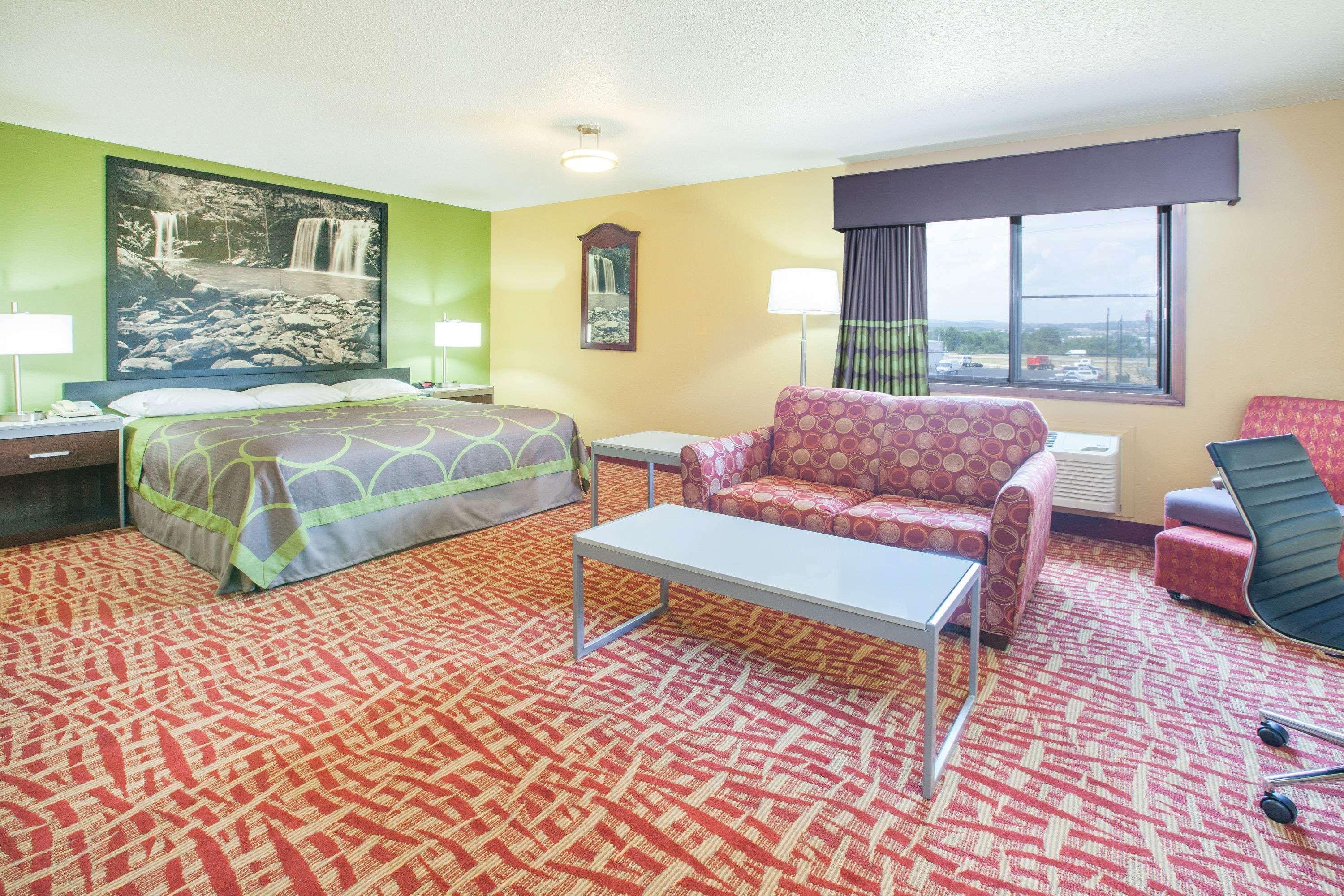 Super 8 By Wyndham Van Buren/Ft. Smith Area Bagian luar foto