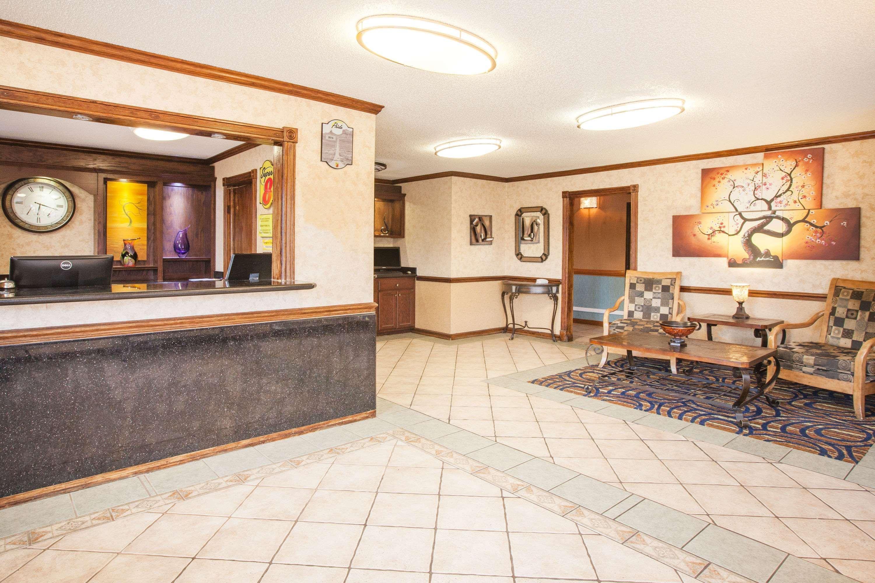 Super 8 By Wyndham Van Buren/Ft. Smith Area Bagian luar foto