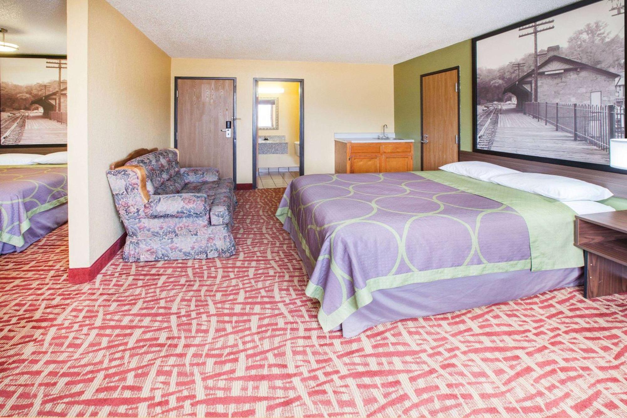 Super 8 By Wyndham Van Buren/Ft. Smith Area Bagian luar foto