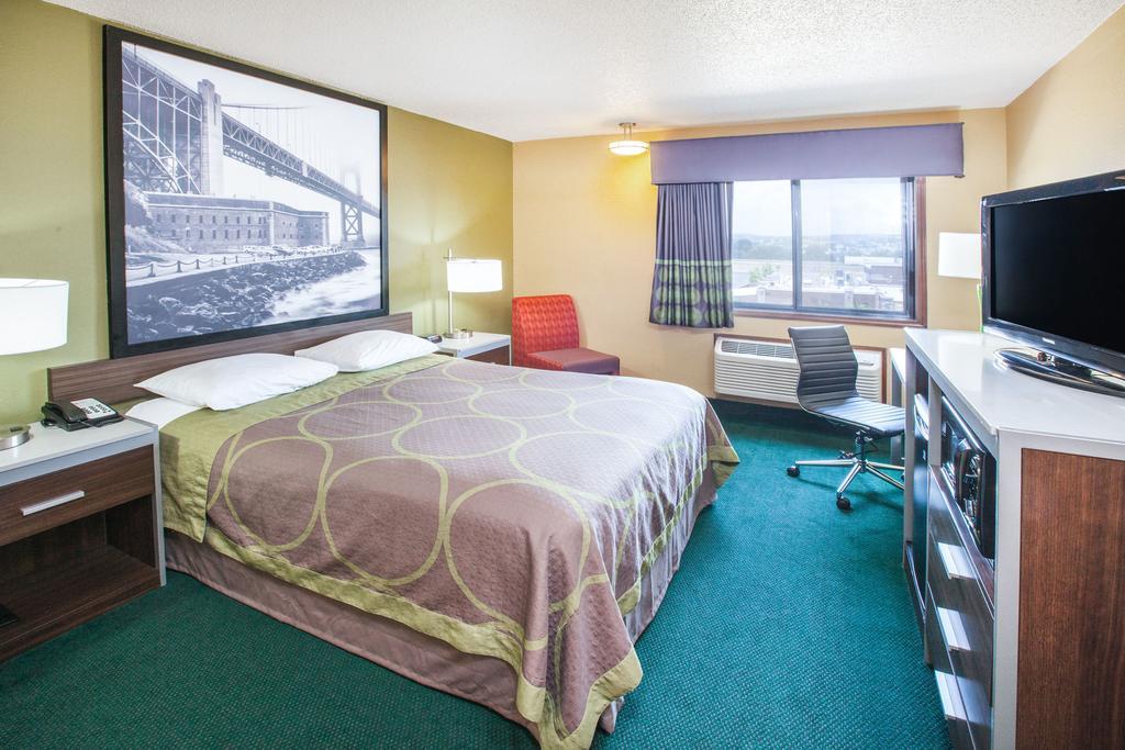 Super 8 By Wyndham Van Buren/Ft. Smith Area Bagian luar foto