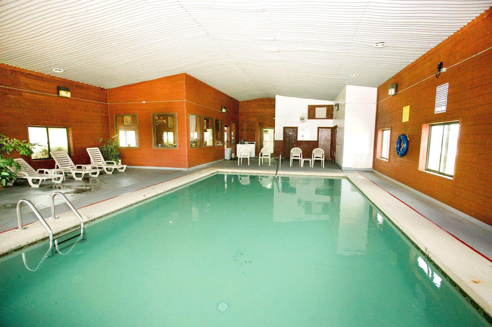 Super 8 By Wyndham Van Buren/Ft. Smith Area Bagian luar foto